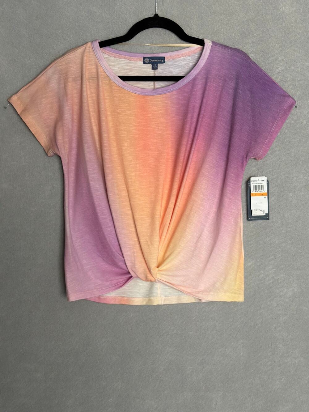Democracy Twist Front T-Shirt Tie Dye Scoop Neck Women's Small NEW